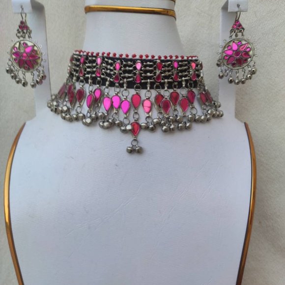 Pink beaded choker set -handmade afghani necklace and earrings set - Picture 4 of 10